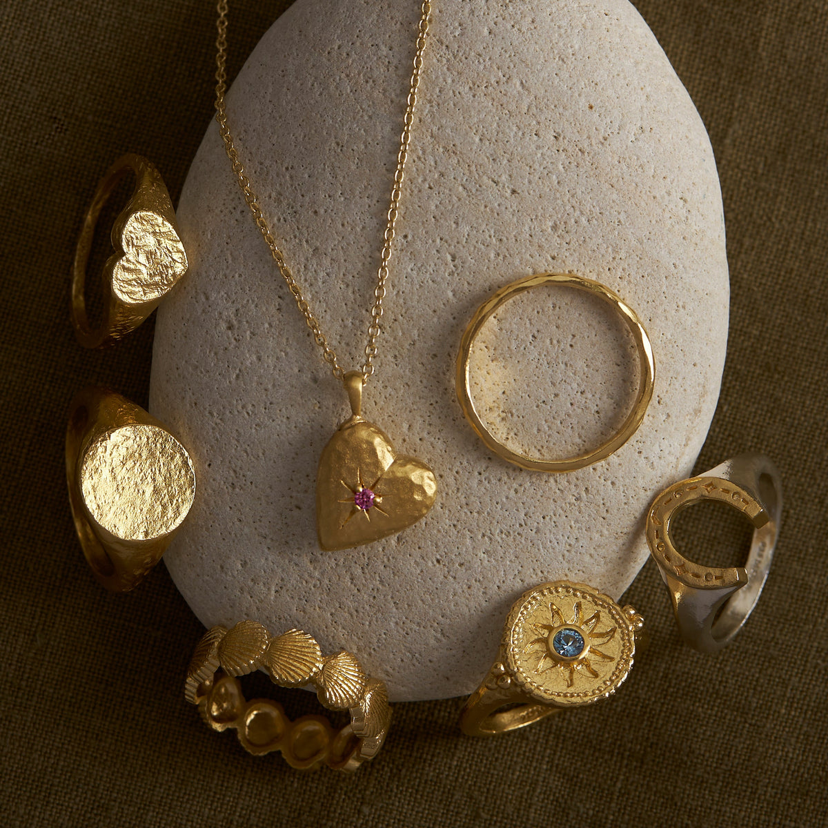 Helios Blue Topaz Ring Gold