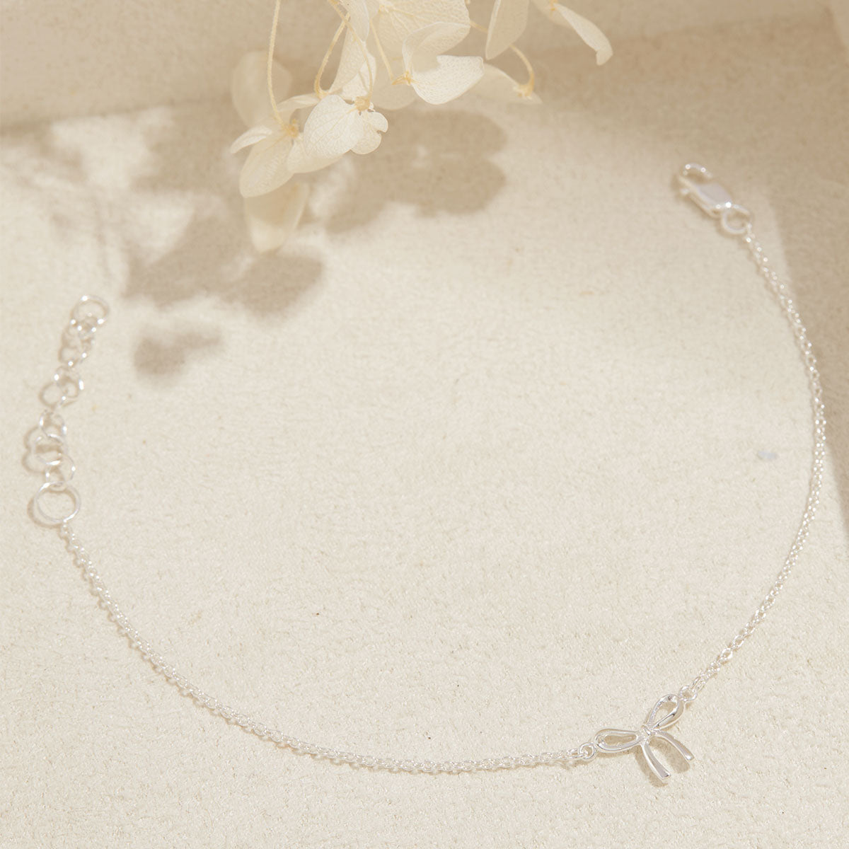 Bow Bracelet