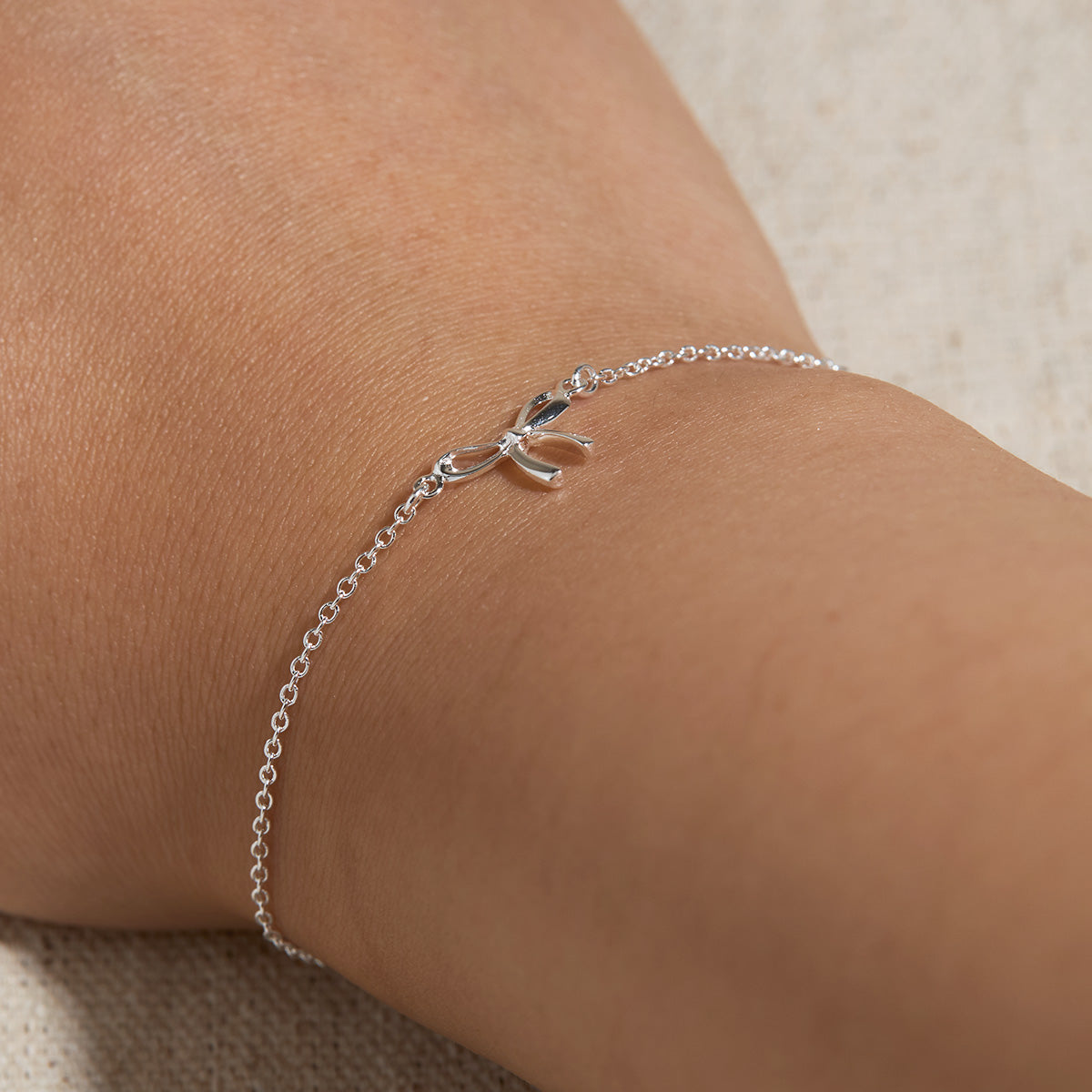 Bow Bracelet