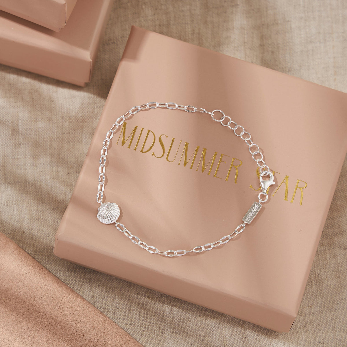 Sandshell bracelet