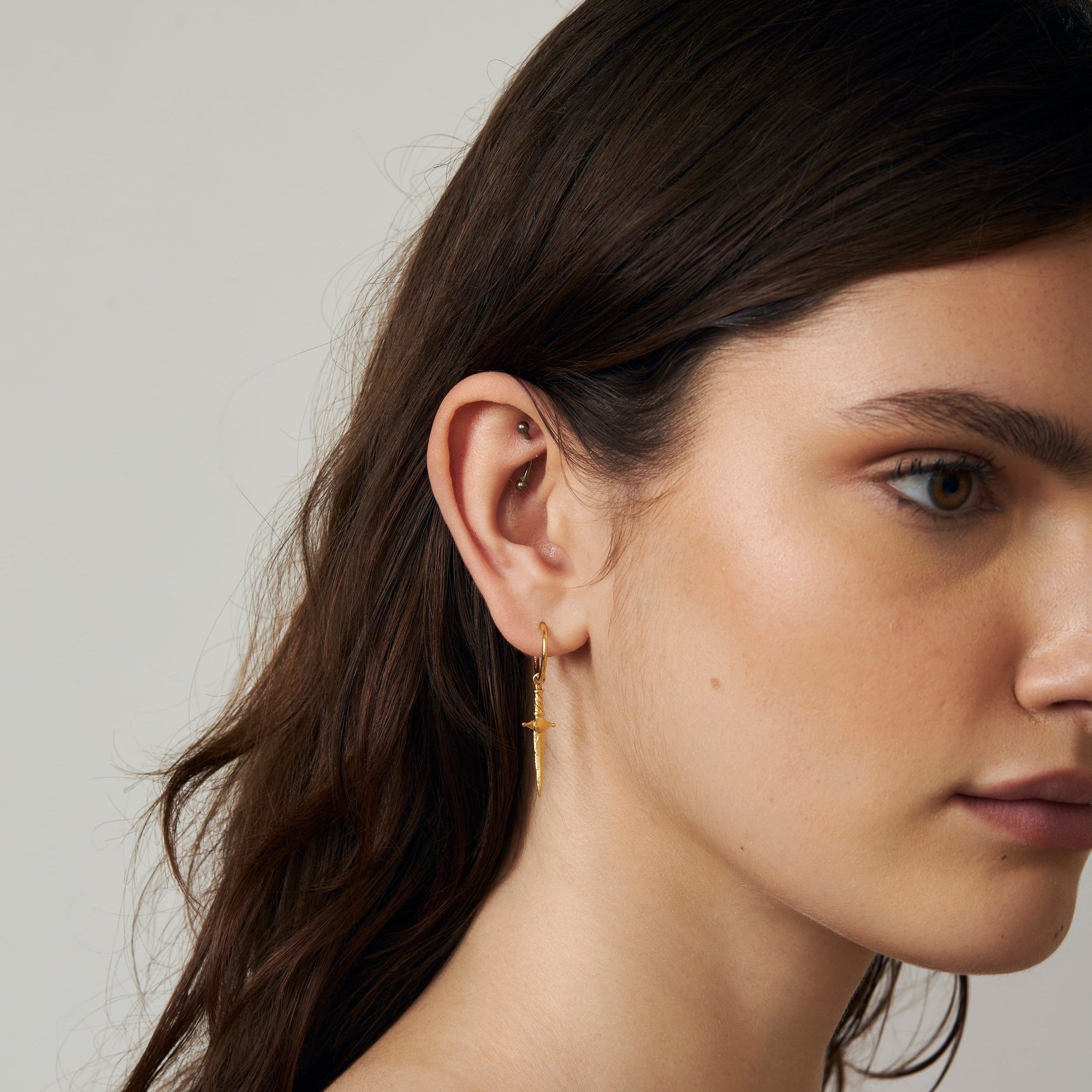 Guardian Dagger Huggies Gold