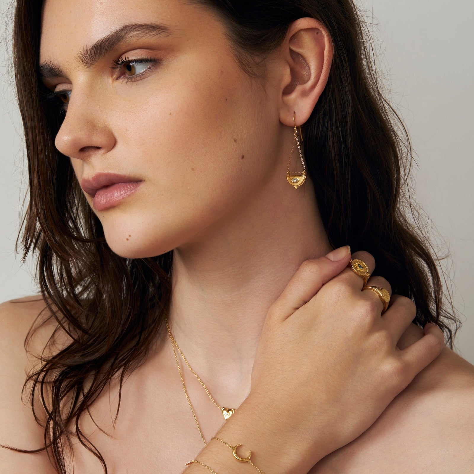 Soul Seer Moonstone Earrings Gold