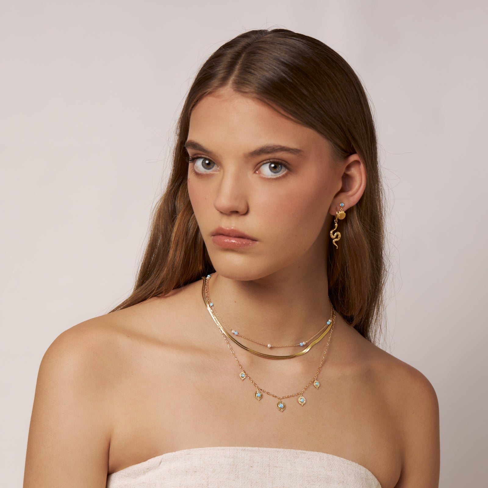 Dreamy Veya Azure Opal Necklace Gold