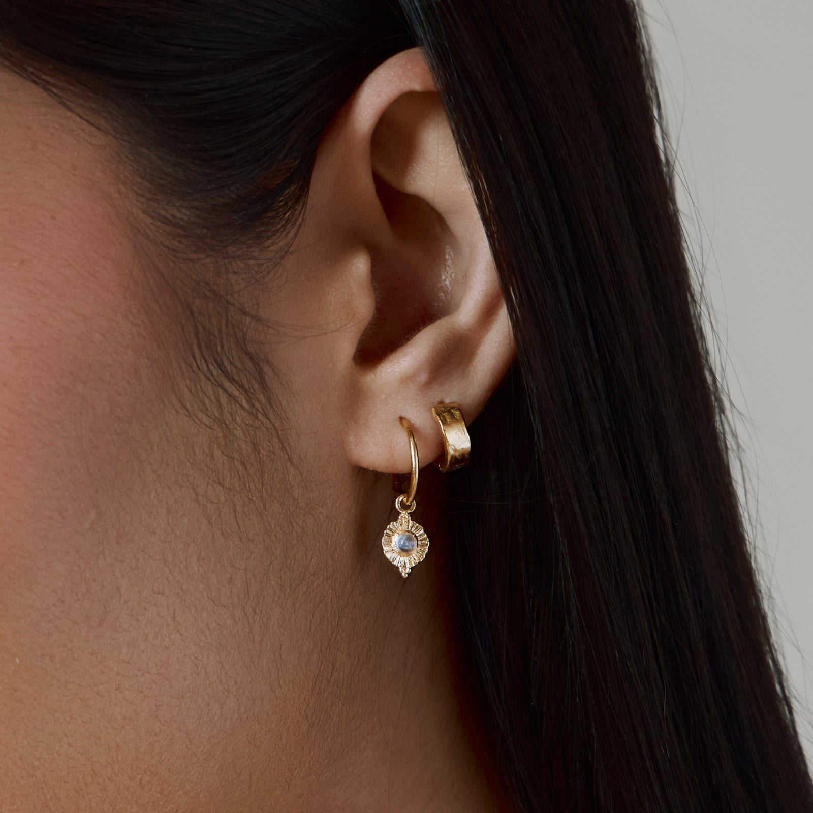 Veya Moonstone Huggies Gold