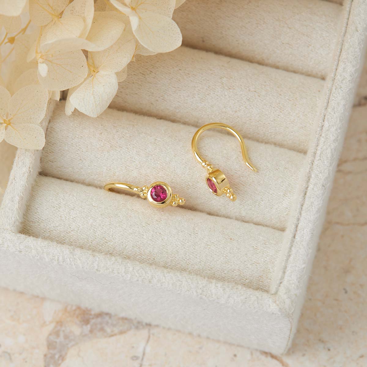 Glisten Ruby Earrings Gold