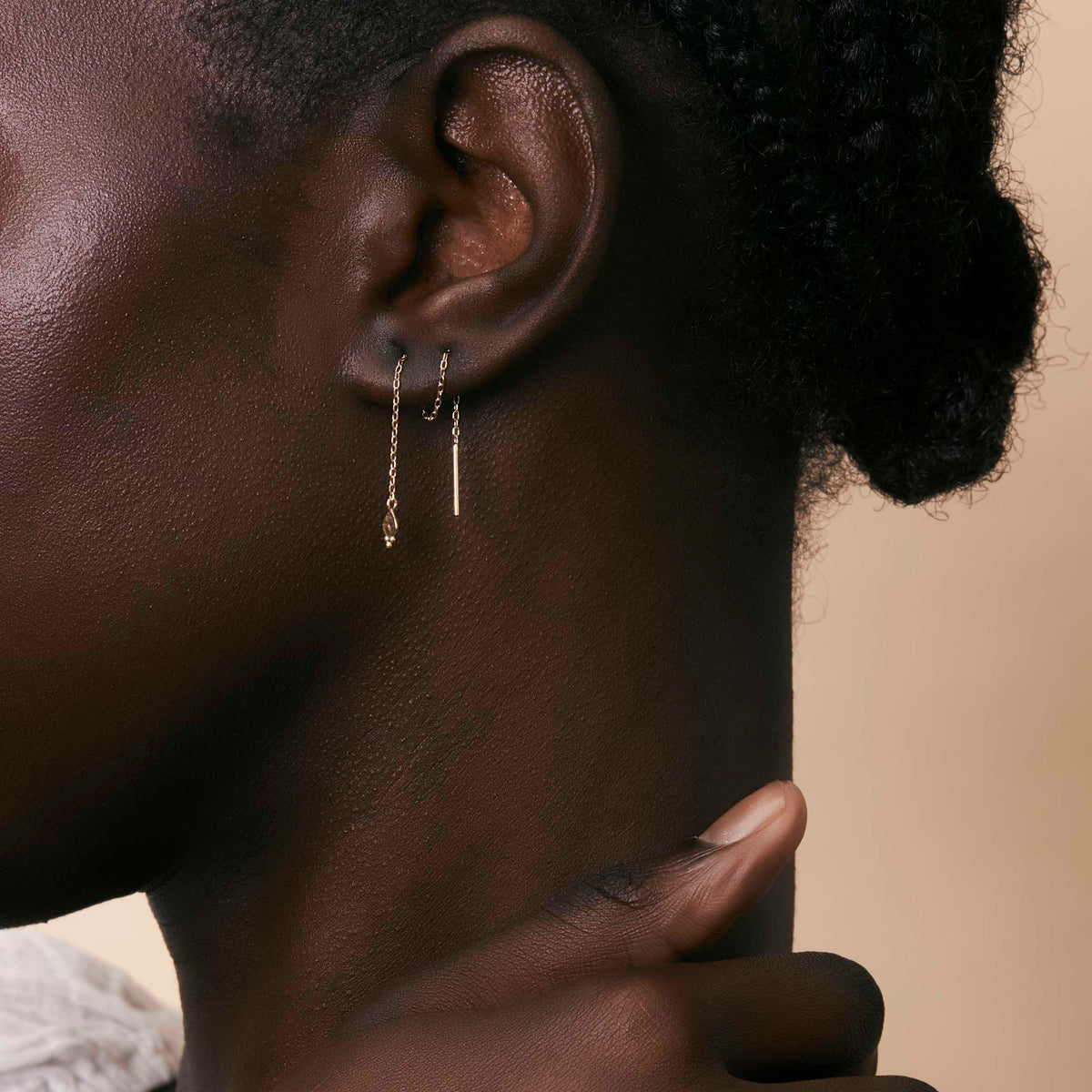 Glistening Drop Threaders Gold