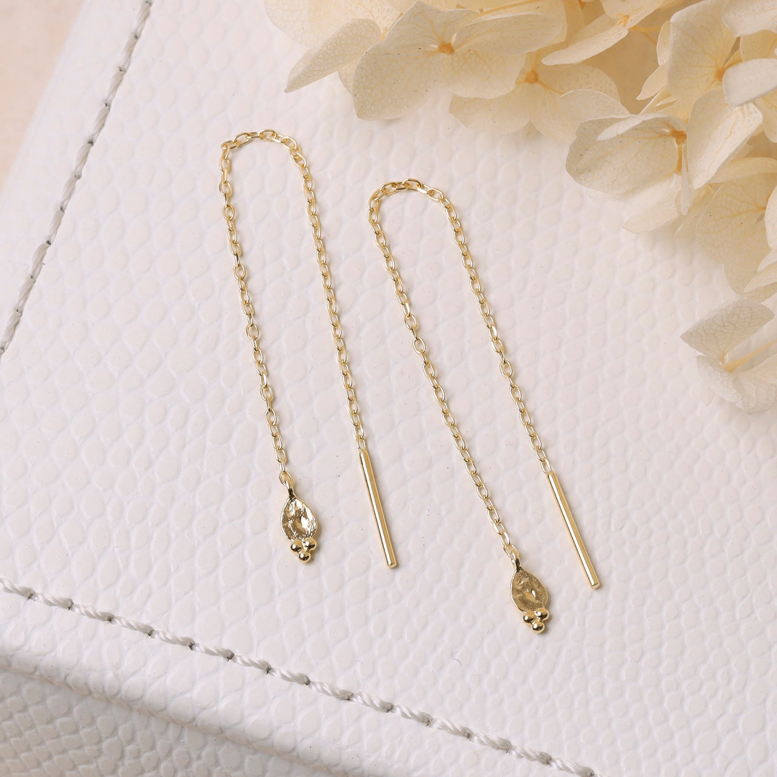 Glistening Drop Threaders Gold