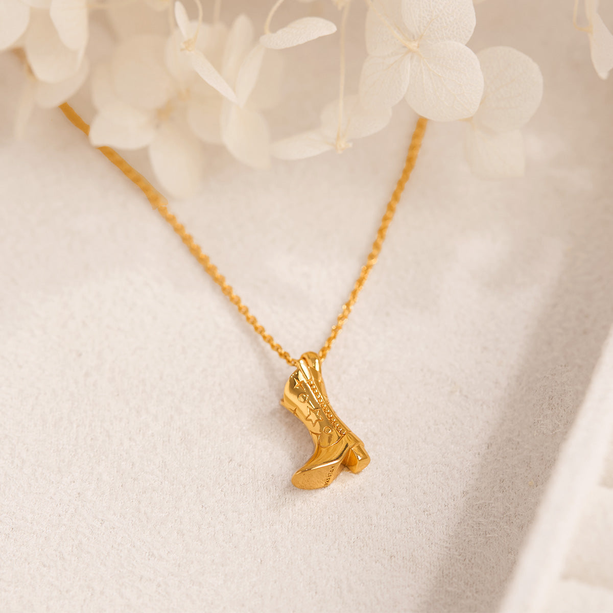 Cowgirl Boot Neck Charm Gold