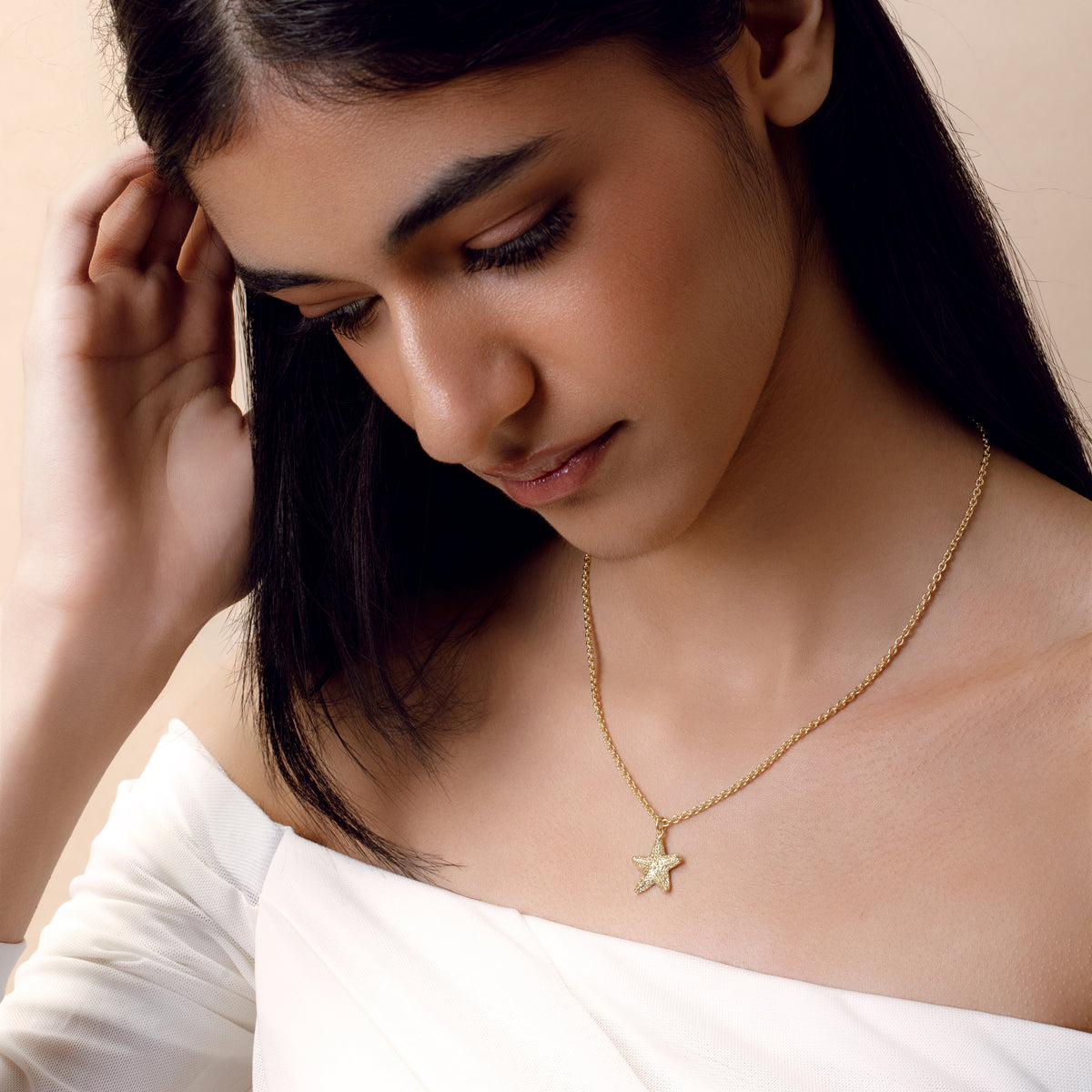 Starfish Necklace Gold