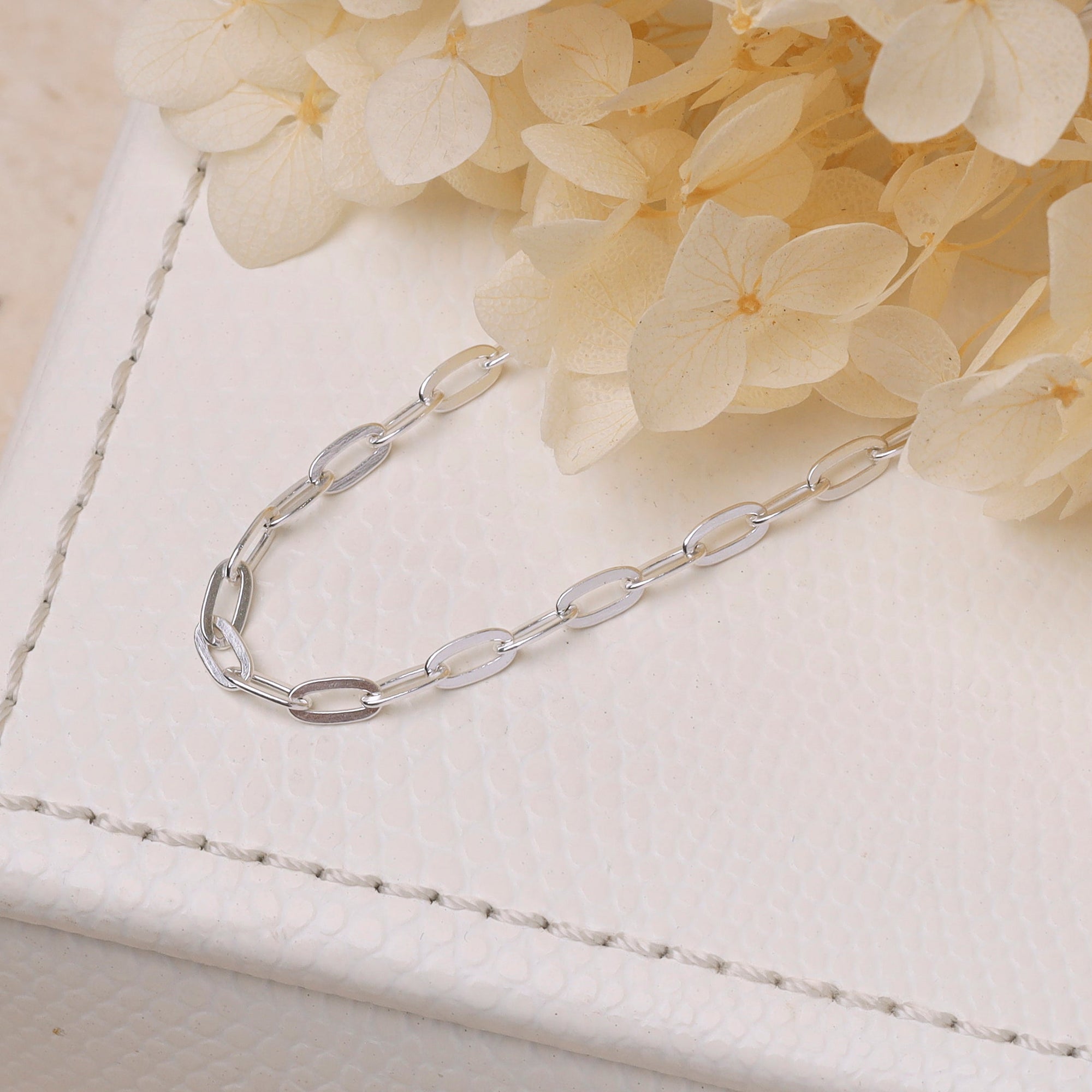 Oval Link Chain