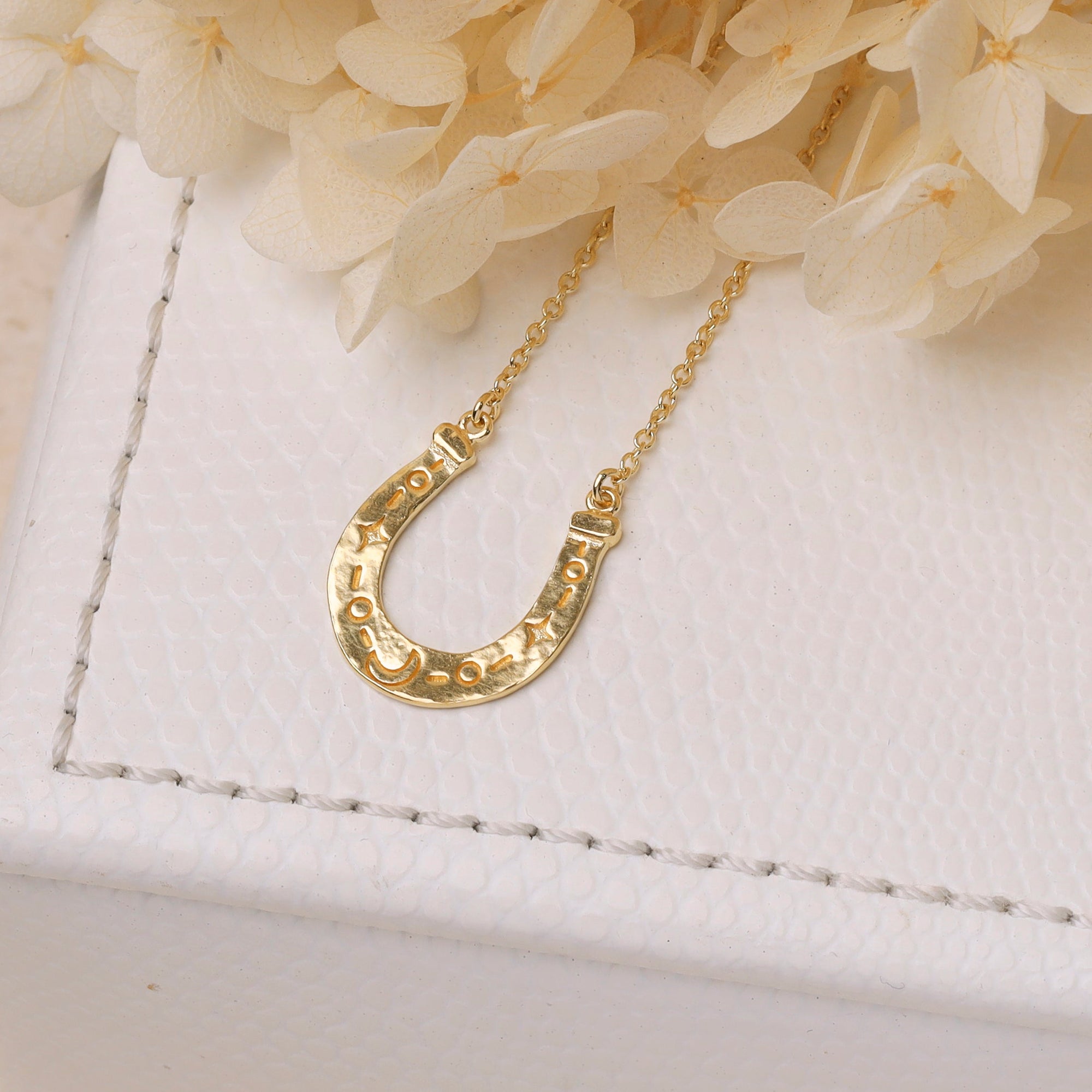 Lucky Horseshoe Necklace Gold - Arriving 10th September
