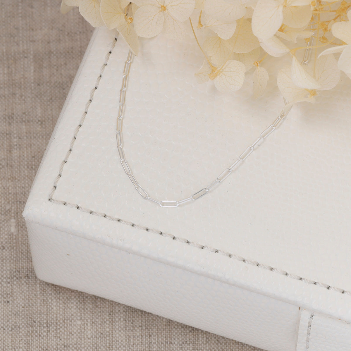 Fine Deco Chain