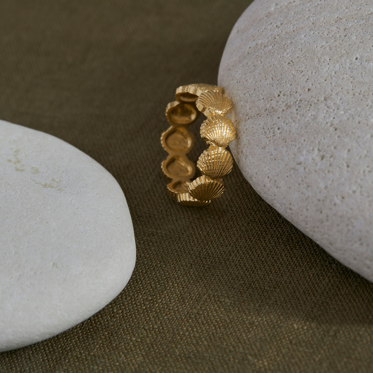 Sandshell Ring Gold