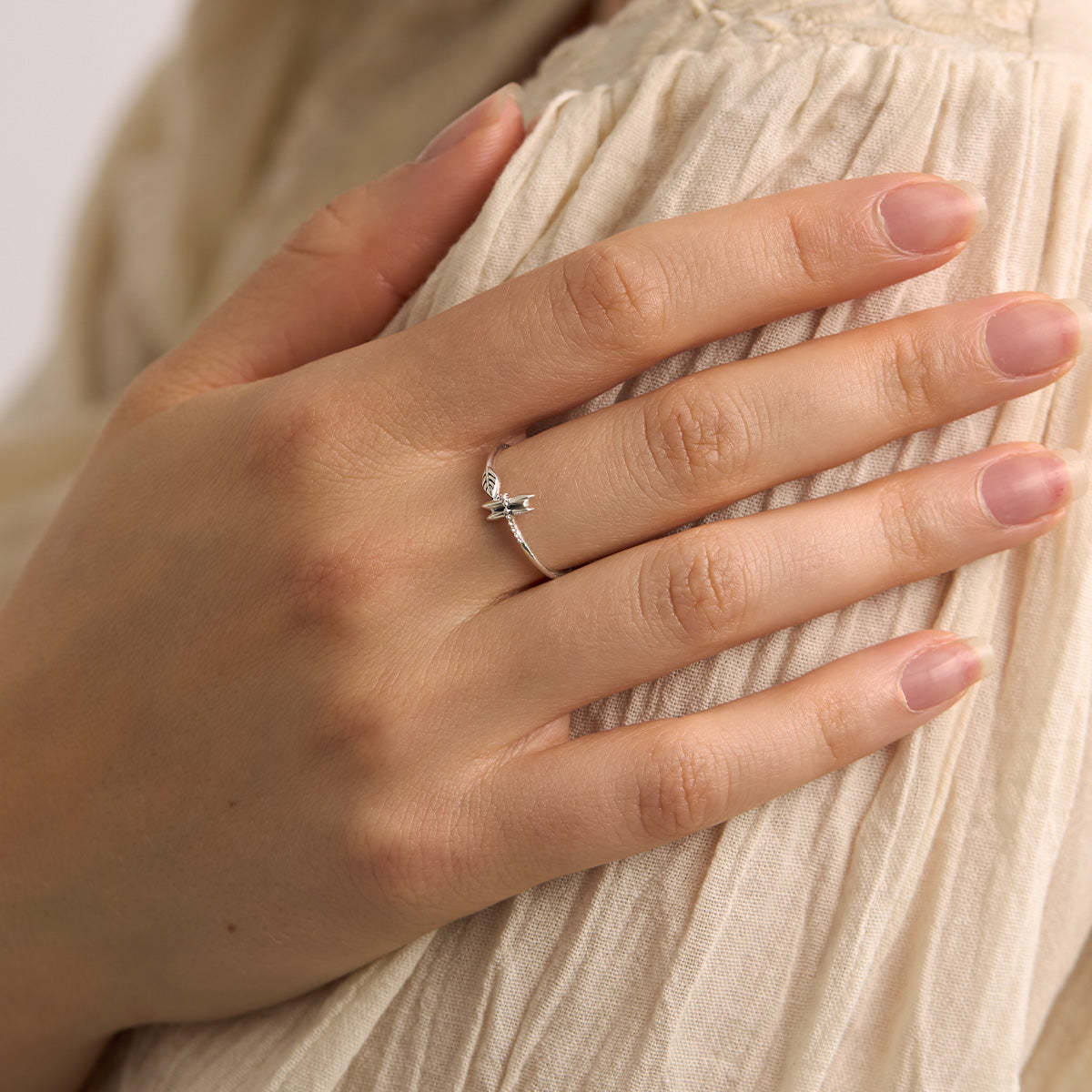 Dainty Dragonfly Ring