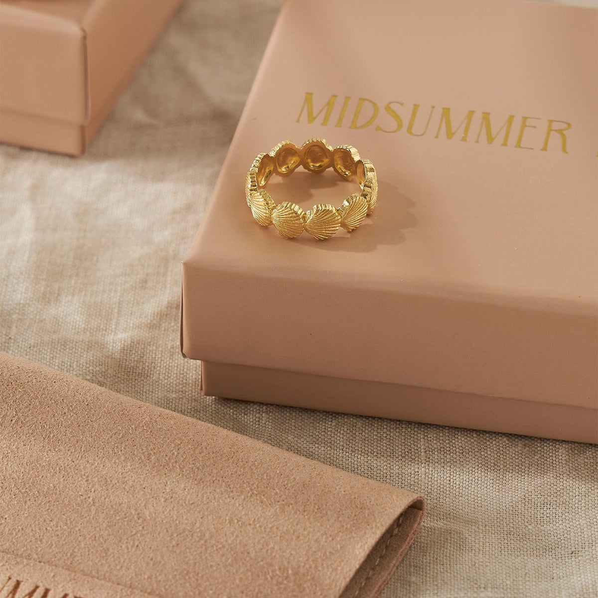 Sandshell Ring Gold