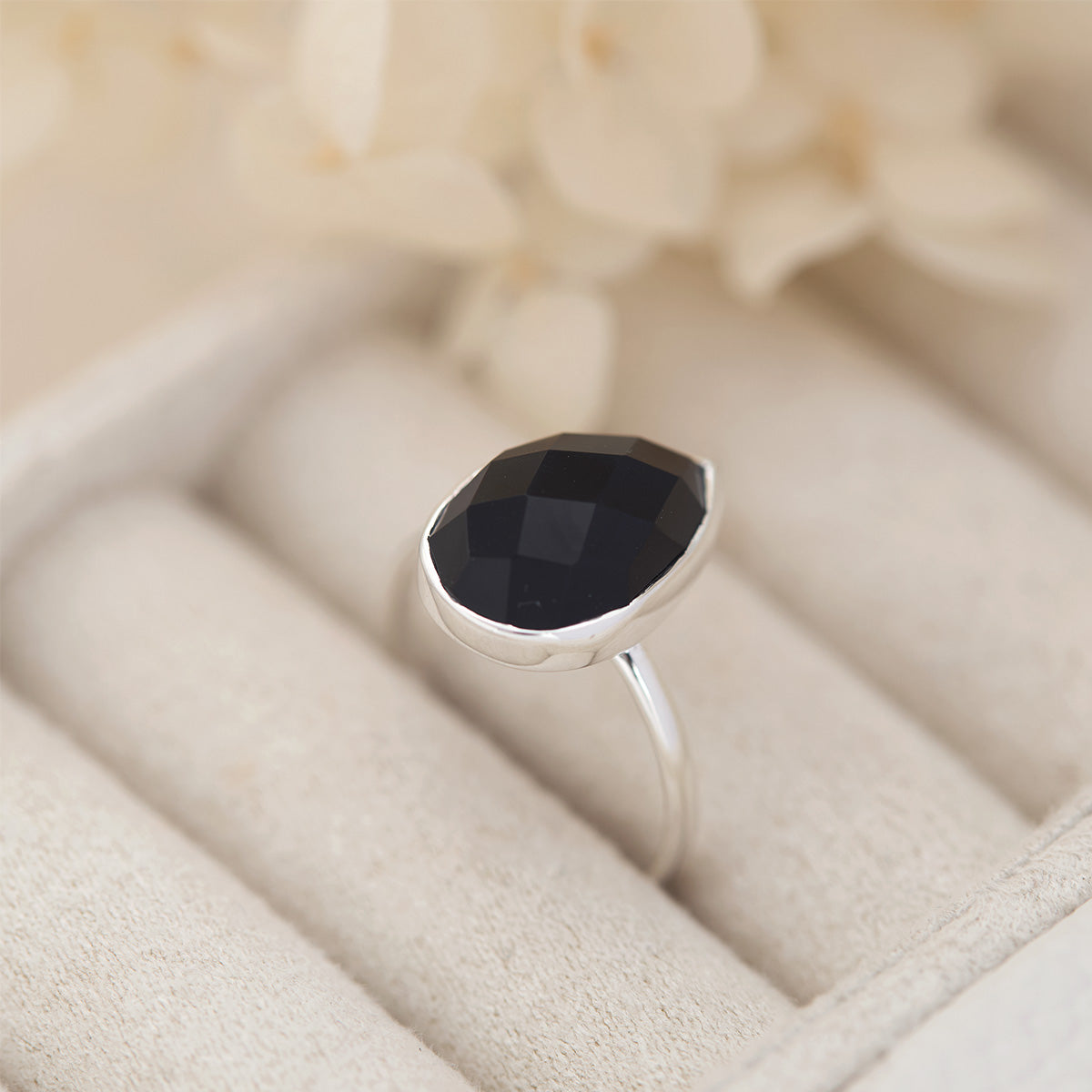 Freesia Onyx Ring