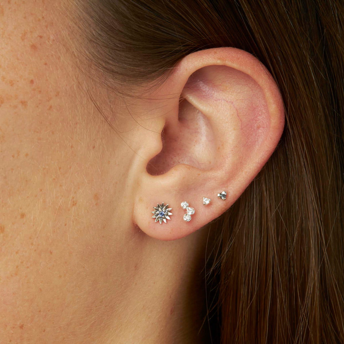 Daisy Sapphire Studs