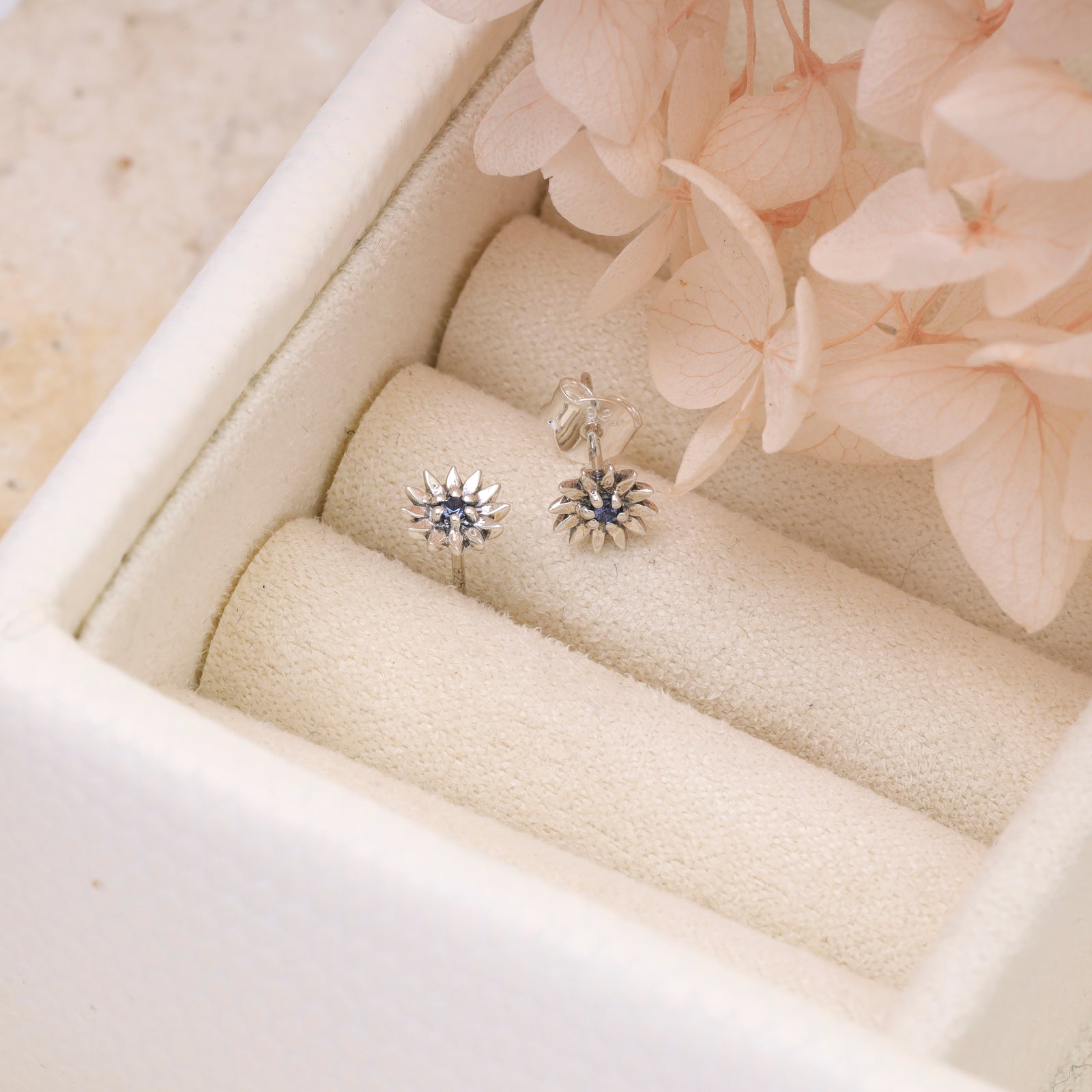 Daisy Sapphire Studs