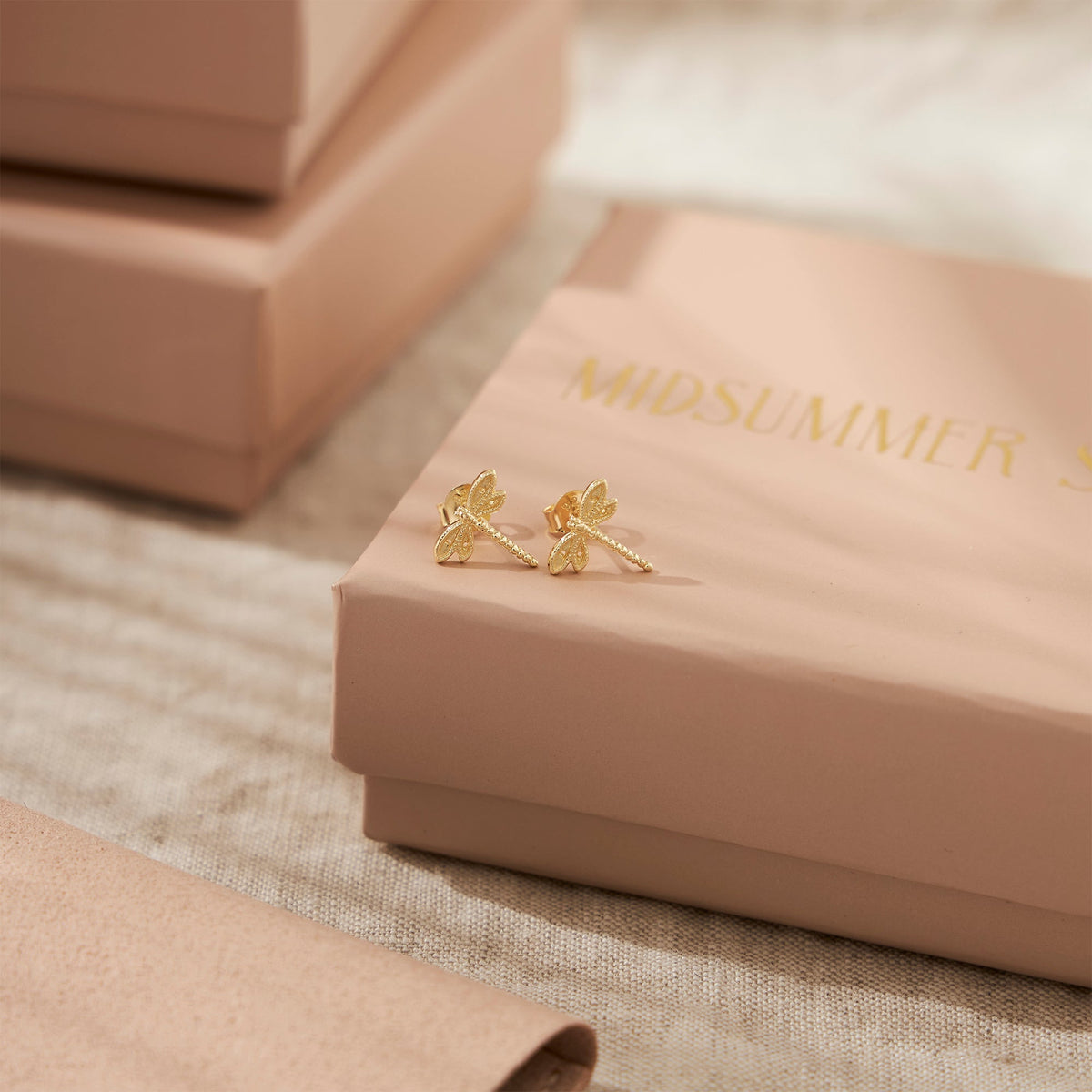 Wild Dragonfly Studs Gold