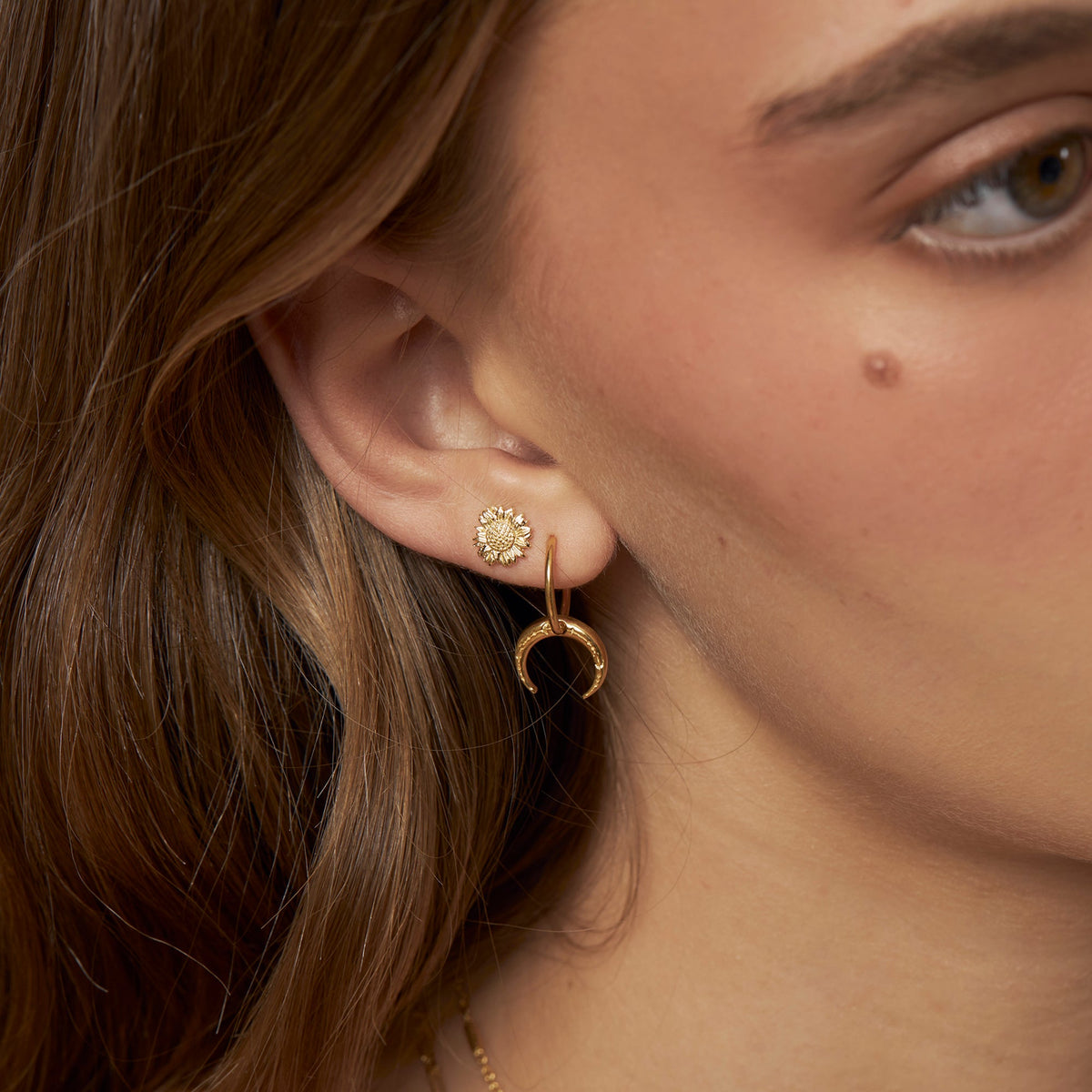 Wild Sunflower Studs Gold