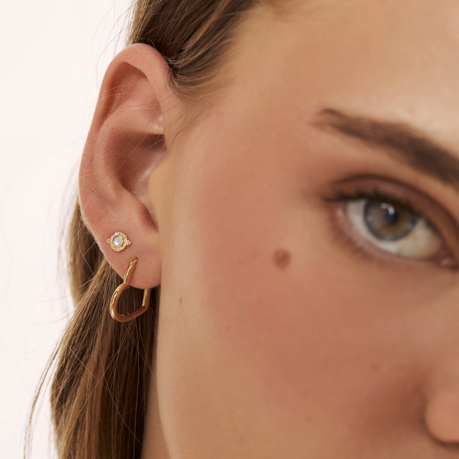 Veya Moonstone Studs Gold