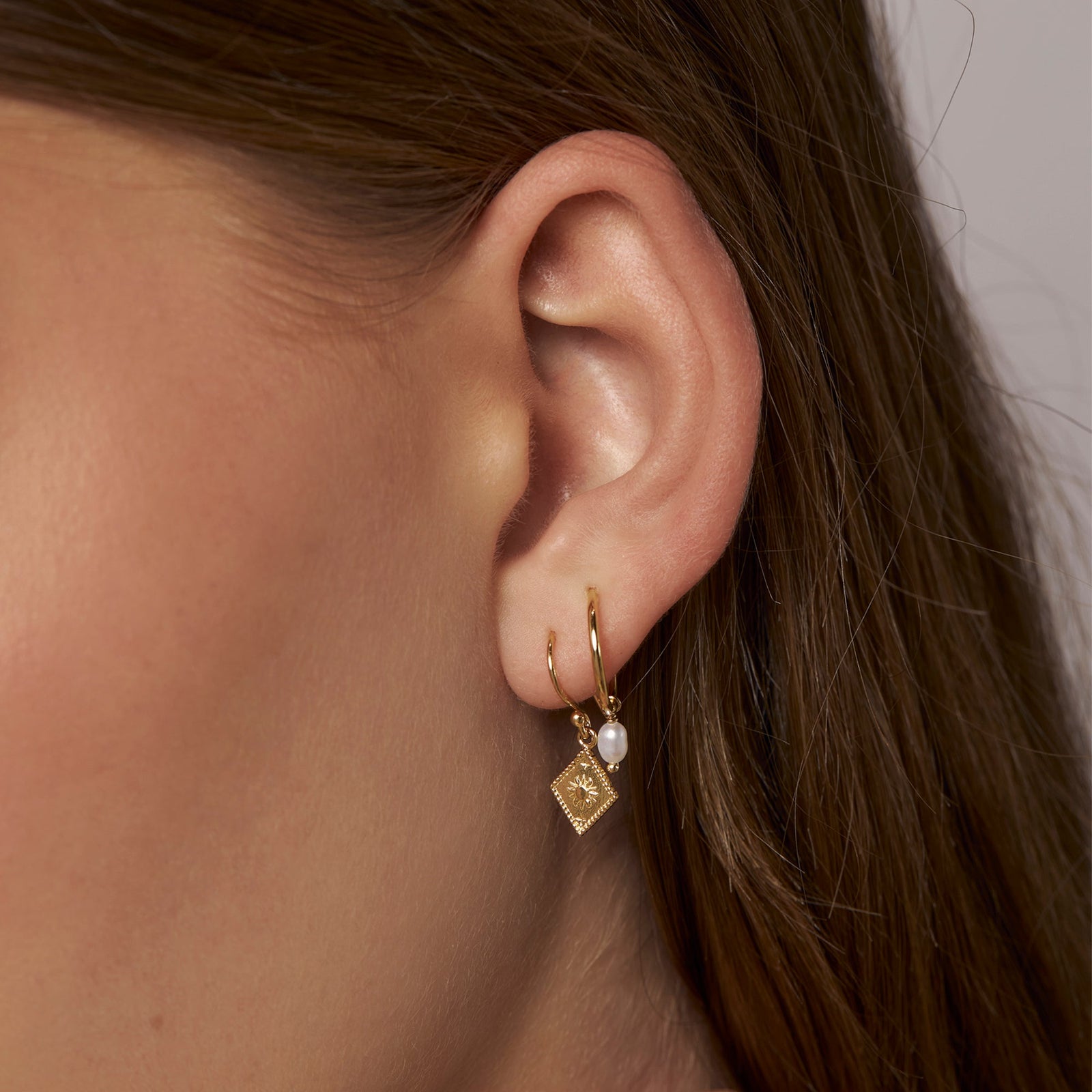 Solunar Earrings Gold