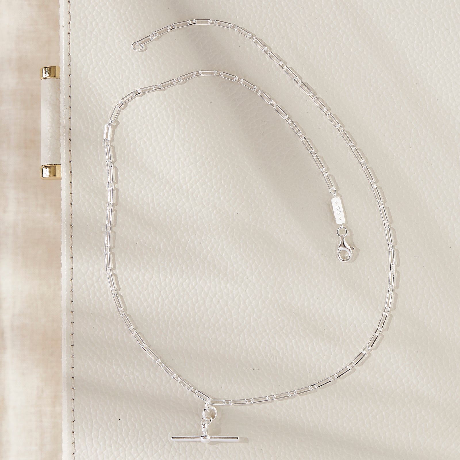 Bar Necklace