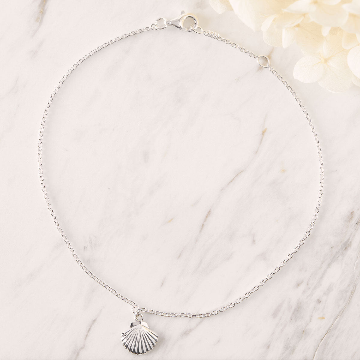 Dainty Seashell Anklet