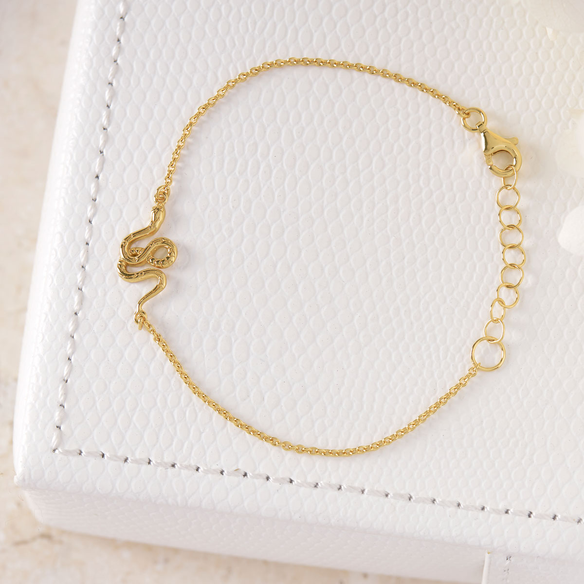 Serpent Seer Bracelet Gold
