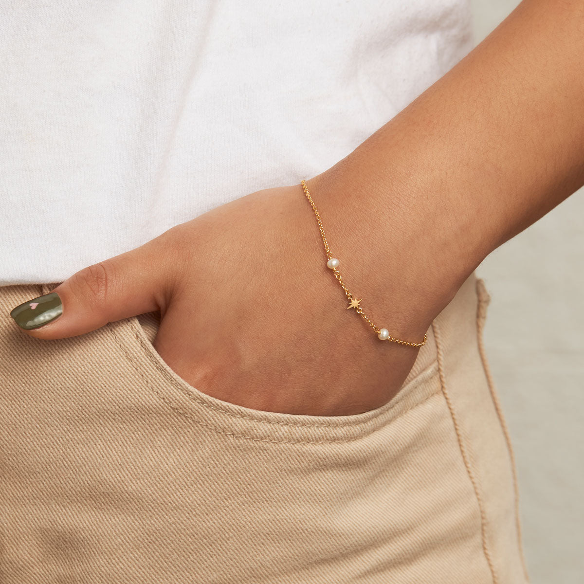 Celestial Pearl Bracelet Gold