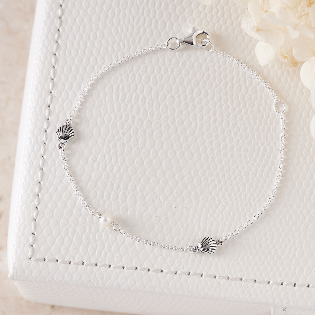 Oceanic Pearl Bracelet