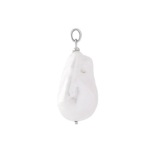 Aphrodite Pearl Charm