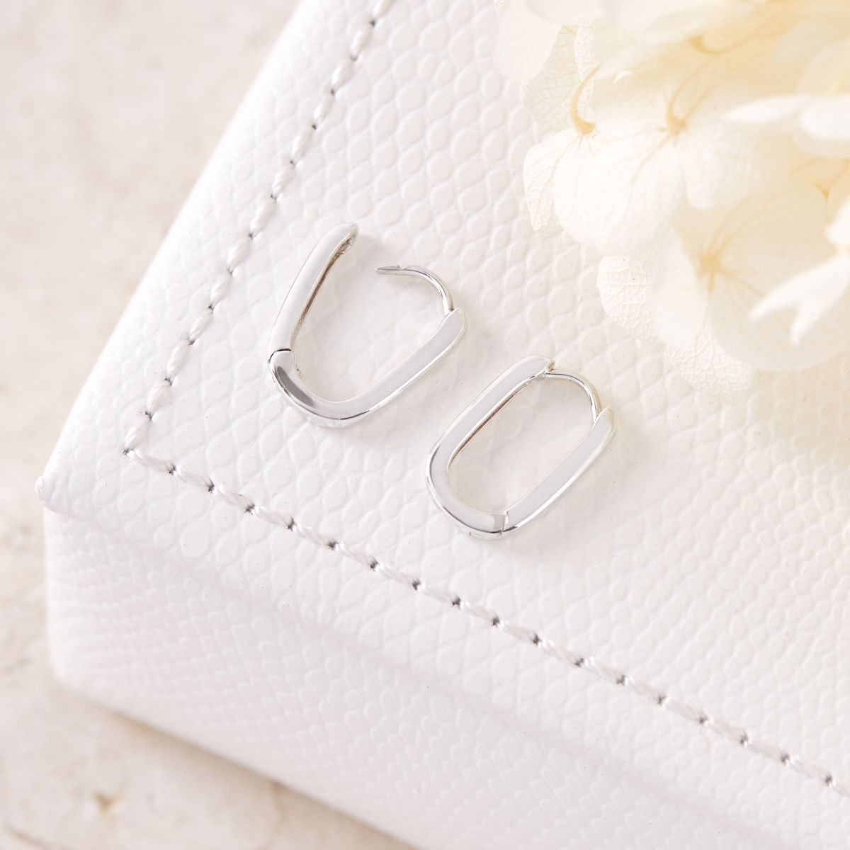 Eternity Huggies Medium