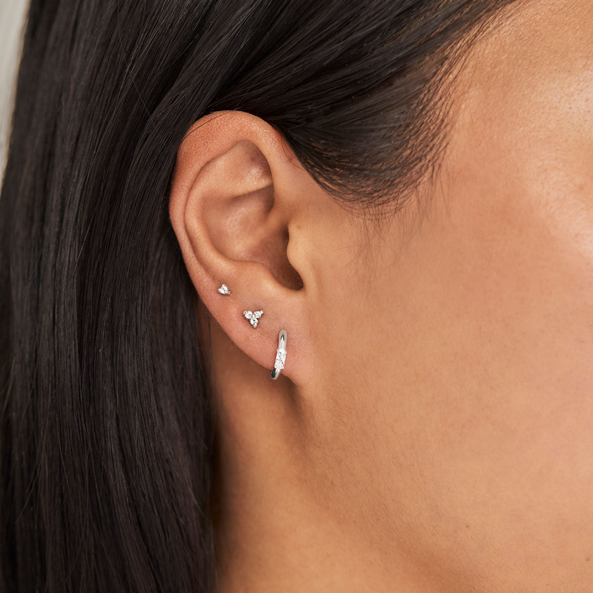 Lumen Baguette Huggies