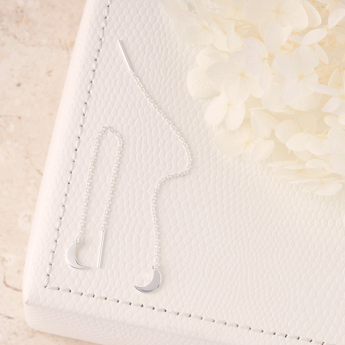 Moon Crescent Threaders