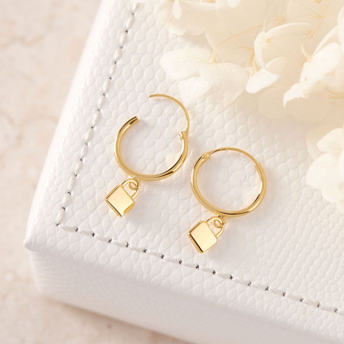 Padlock Sleepers Gold