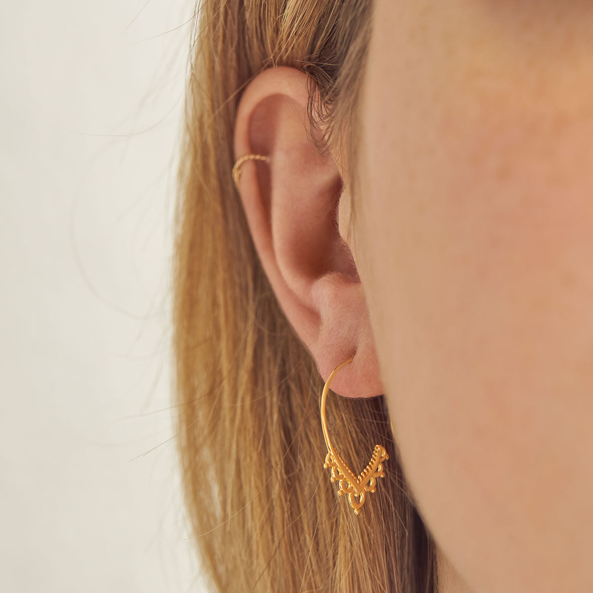 Delicate Henna Hoops Gold