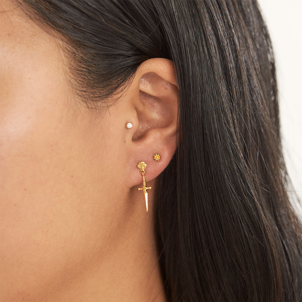 Fallen Dagger Earrings Gold