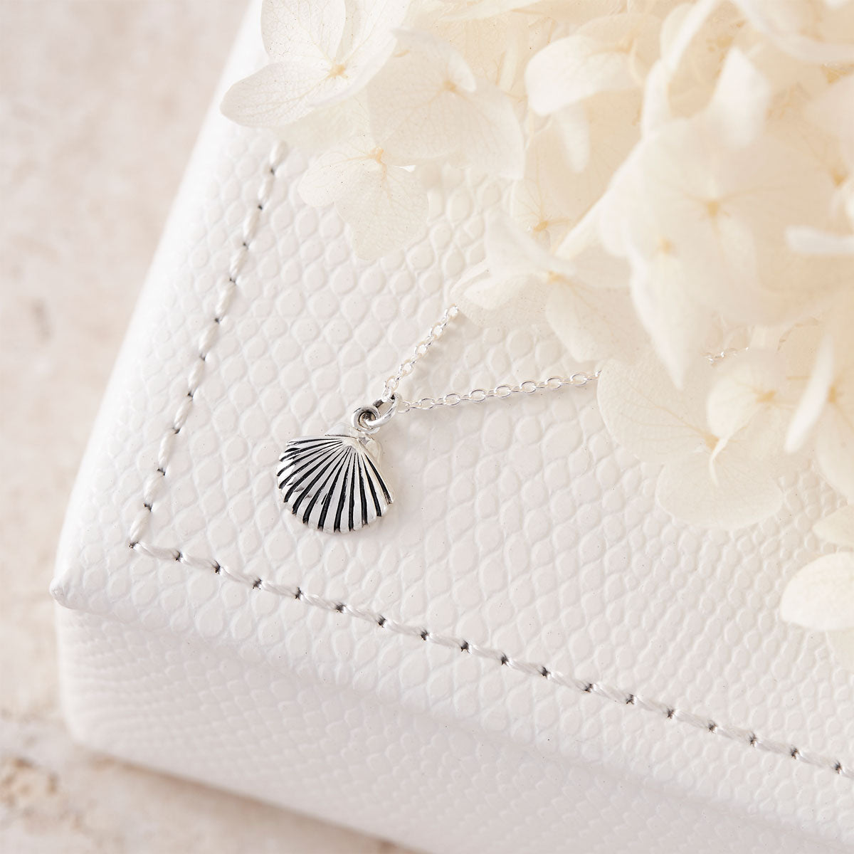 Dainty Seashell Necklace