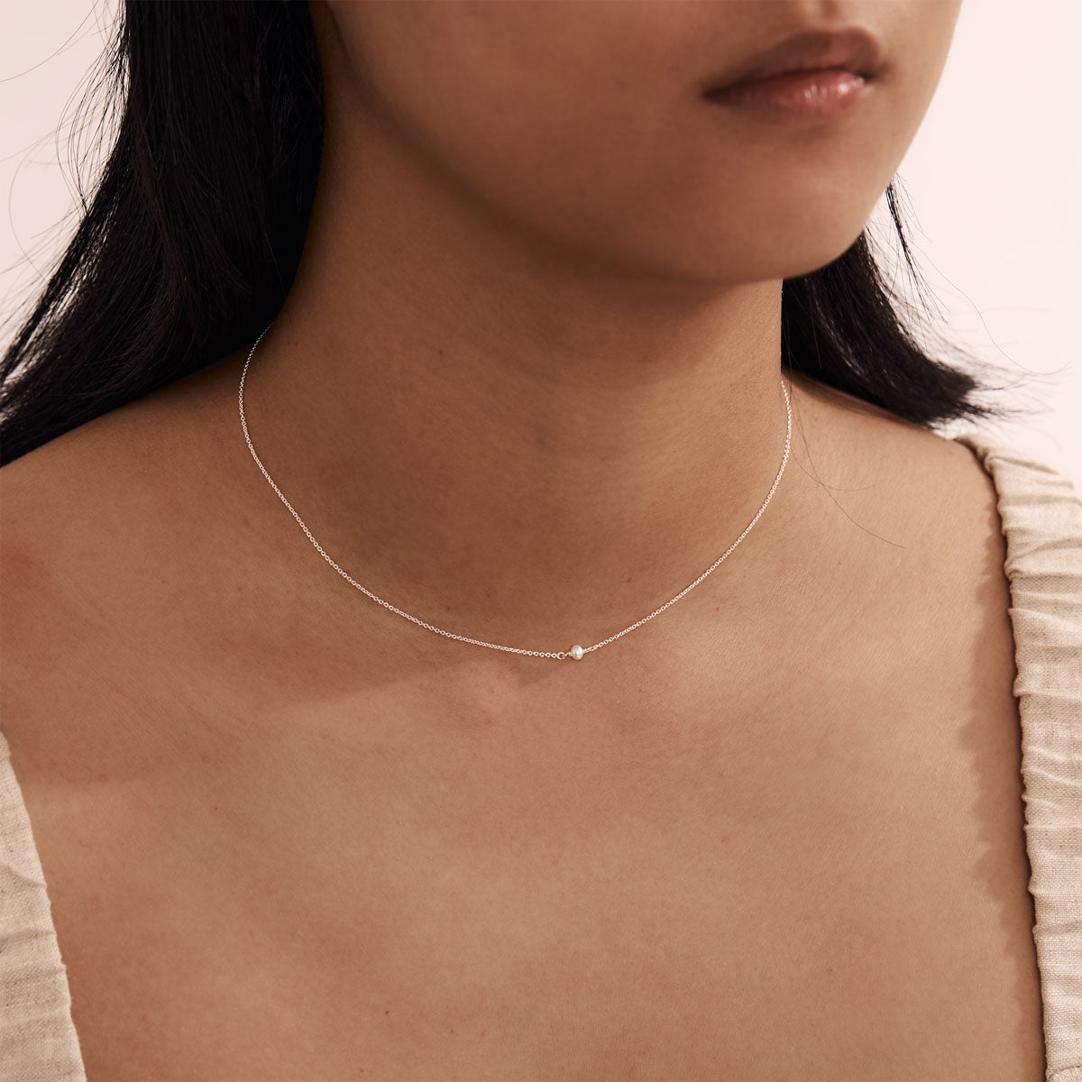 Dainty Pearl Choker Necklace