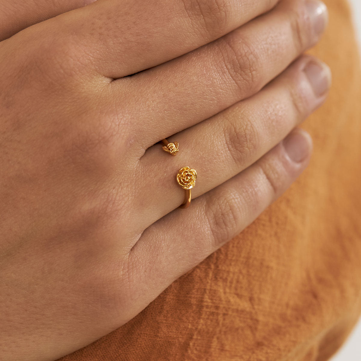 Sweet Bee Ring Gold