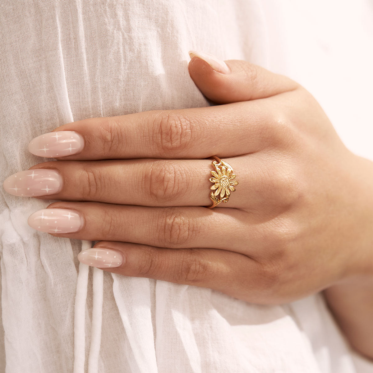 Wild Sunflower Ring Gold