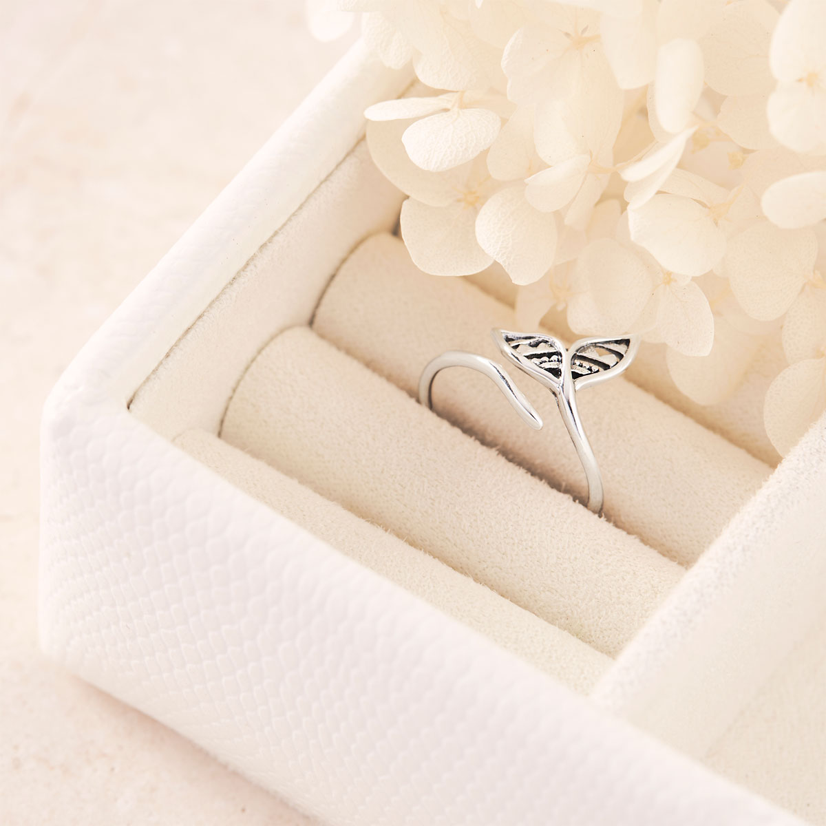 Mandala Dolphin Tail Ring