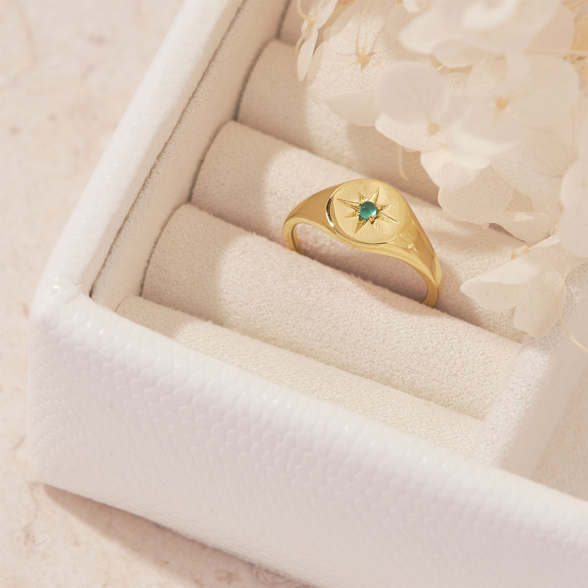 Enchanted Light Green Onyx Signet Ring Gold